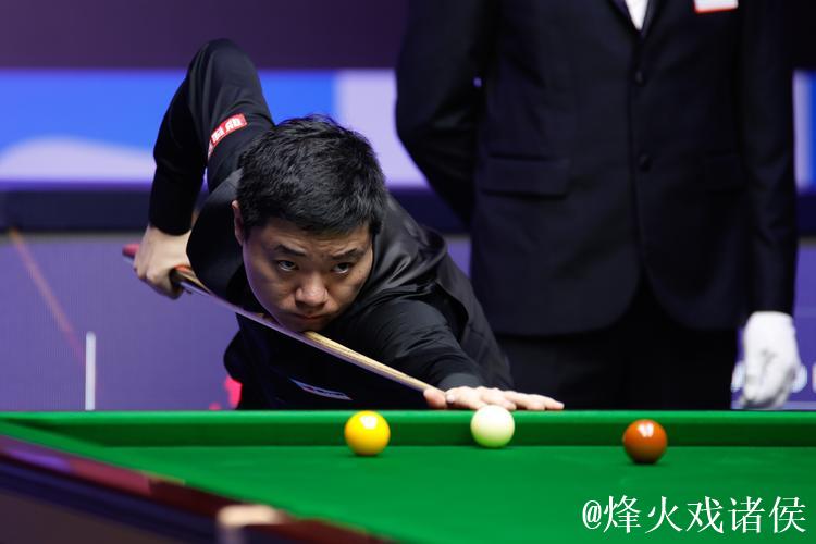 斯诺克西安大奖赛：丁俊晖5-1击败布朗 顺利挺进32强