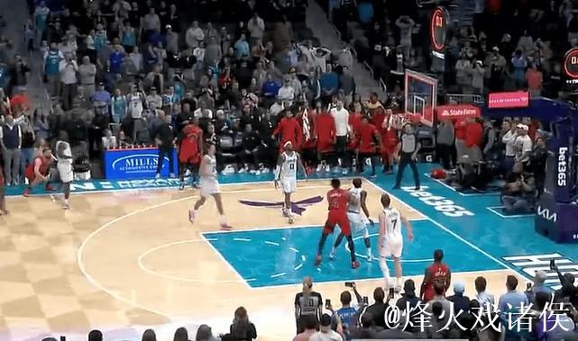 奎克利压哨三分定胜局 猛龙客场力克黄蜂豪取三连胜