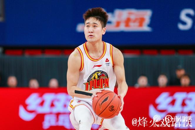 吉林力克长沙勇胜 姜伟泽贡献13分6助 摩尔砍下18分8板5助